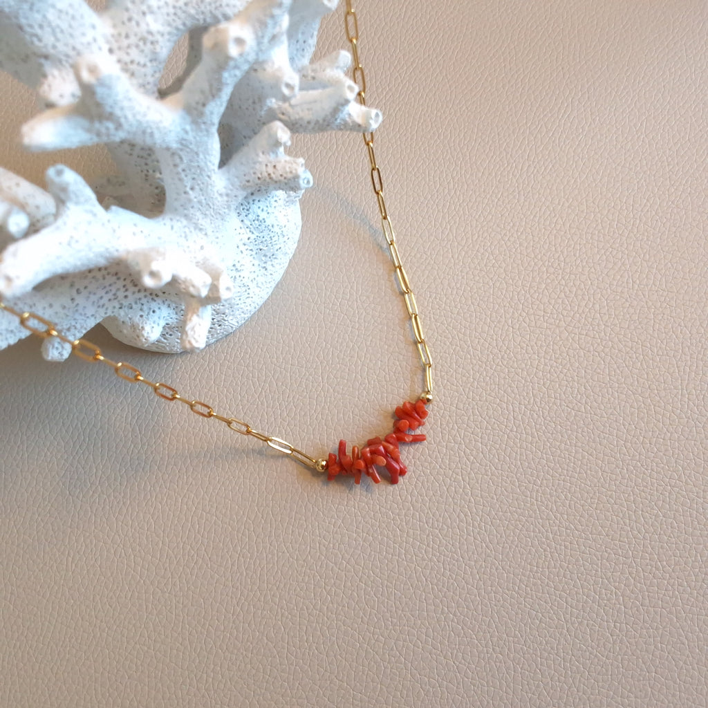 Coral chain necklace