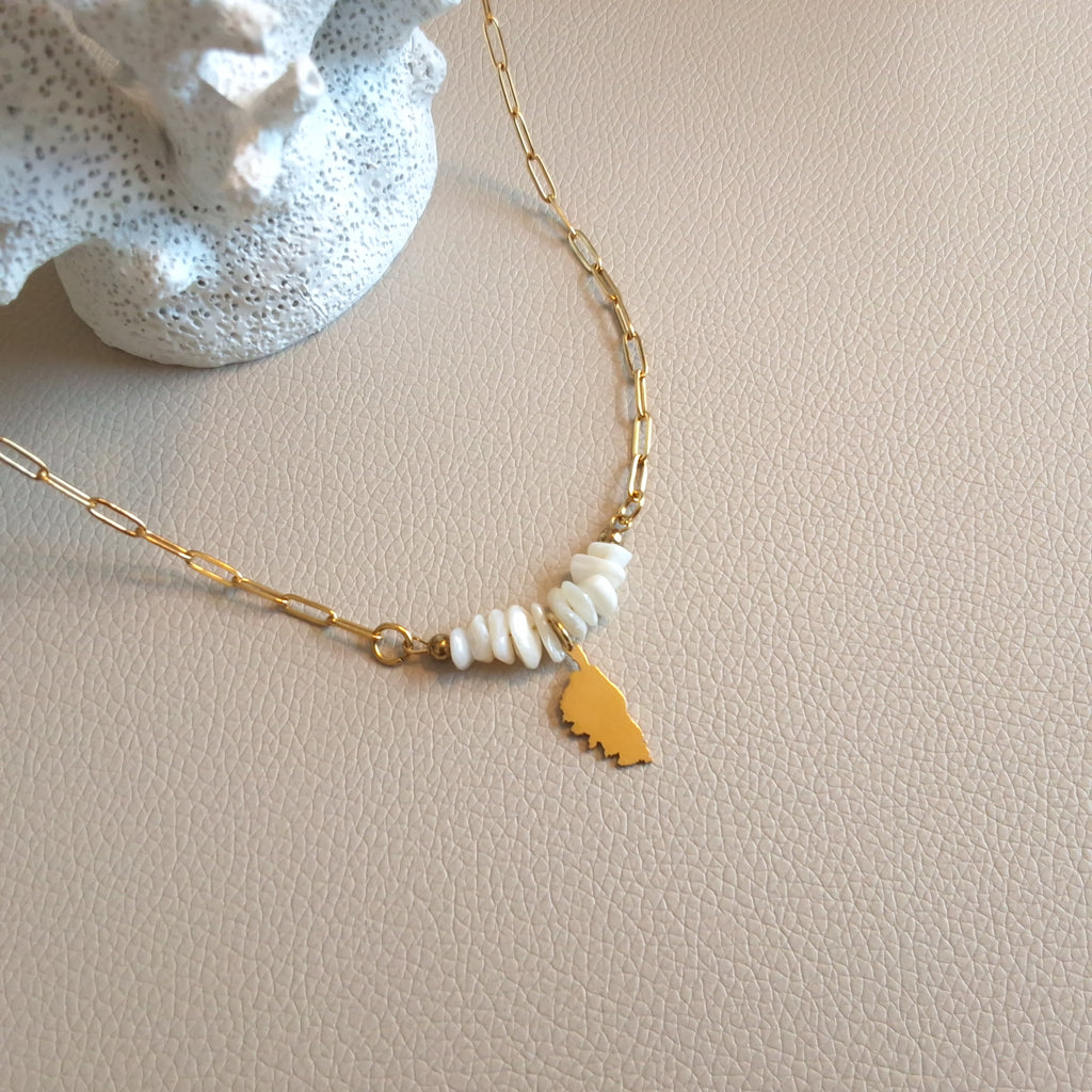 Corsican pendant necklace
